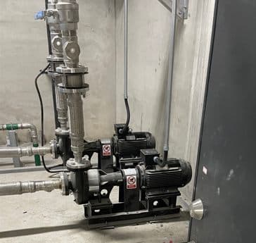 Inline dual-pump equipment