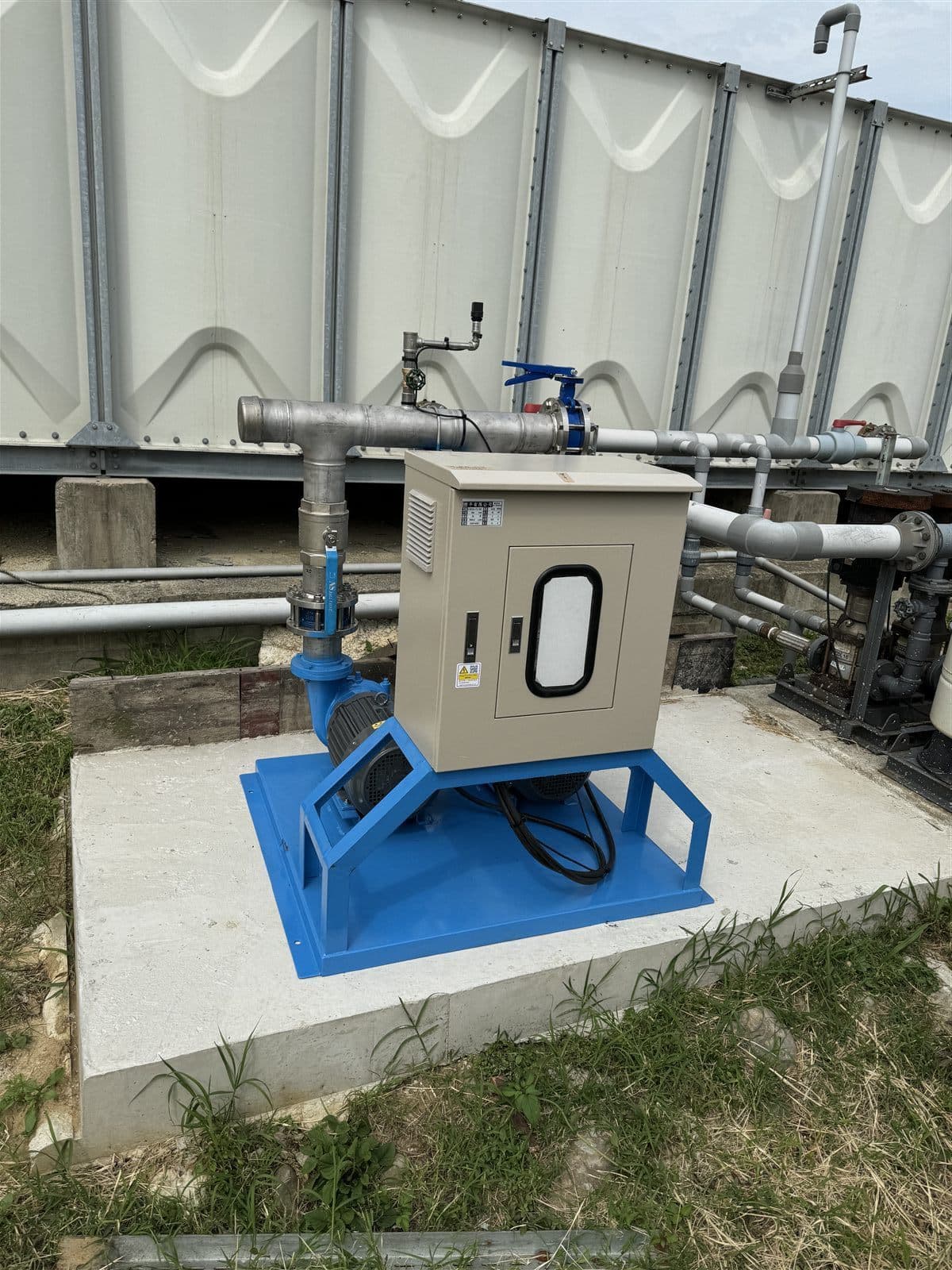 Pump control equipment installation
